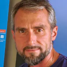 Автор – Роман Рубанович